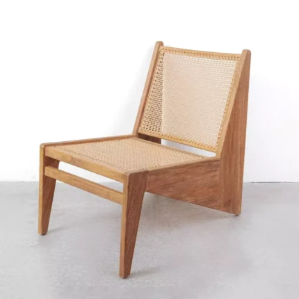 Kursi Santai Jati Minimalis Dengan Kombinasi Anyaman Rotan