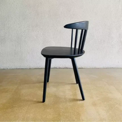 Kursi Makan Jati Model Retro Warna Hitam