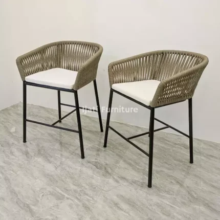 Kursi Bar Industrial Minimalis Rangka Besi Kombinasi Anyaman Tali Rope