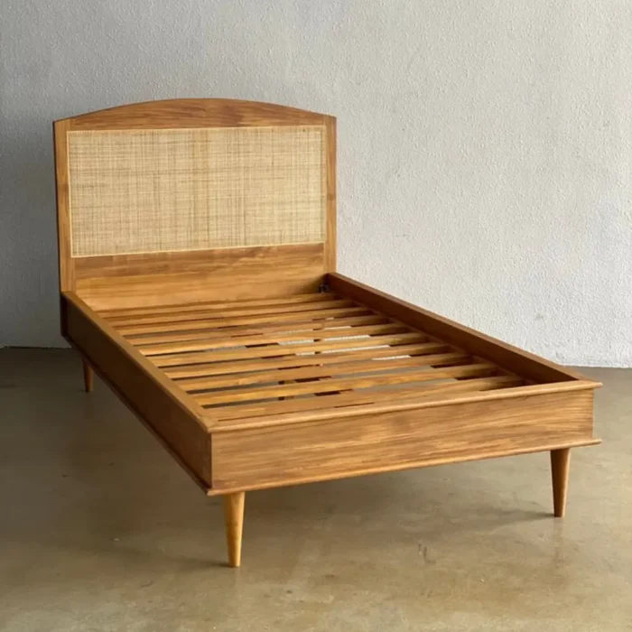 Tempat Tidur Dipan Jati Model Vintage Retro