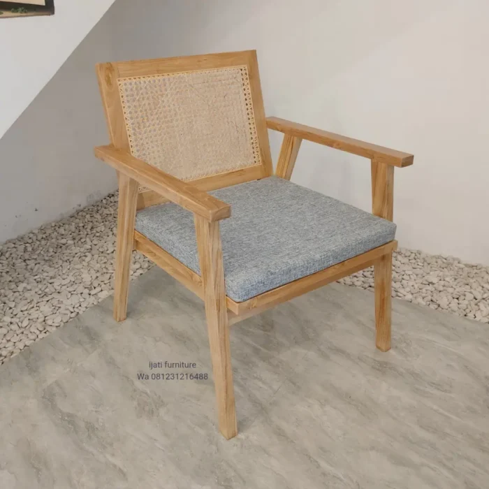 armchair jati minimalis retro kombinasi rotan