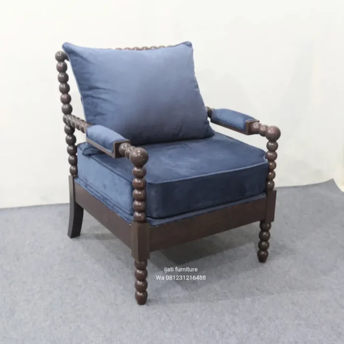 Sofa Jati Retro Model Unik Kain Bludru