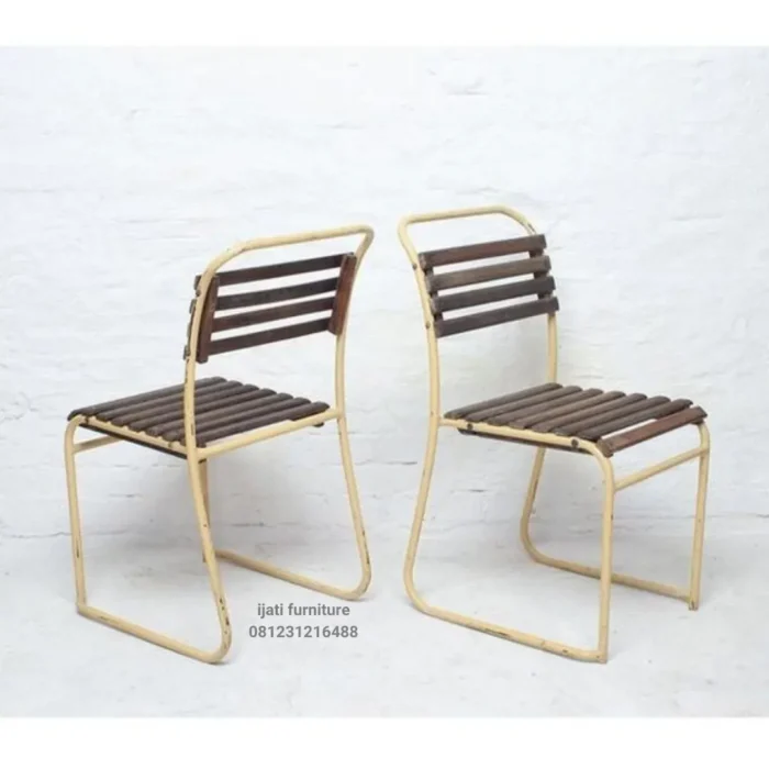 Kursi Cafe Industrial Vintage