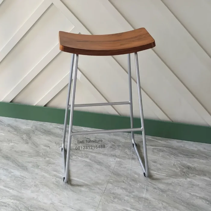 Kursi Bar Stool Industrial Frame Besi