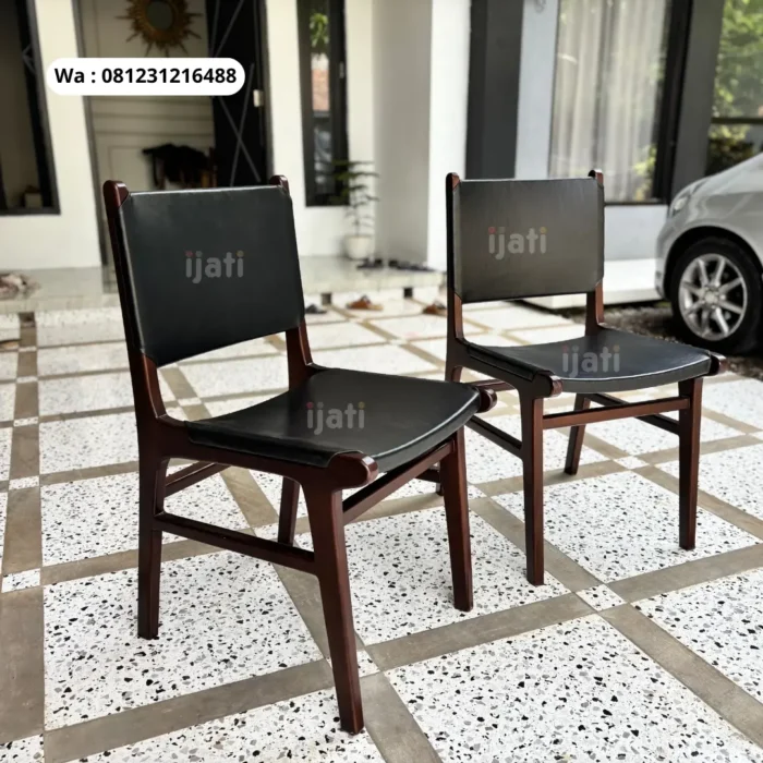 Kursi Makan Jati Jok Kulit Sapi