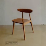 Kursi Cafe Skandinavian Sandaran Melengkung Kayu Jati