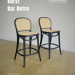 Kursi Bar Kayu Jati Retro Minimalis Kombinasi Anyaman Rotan Alami